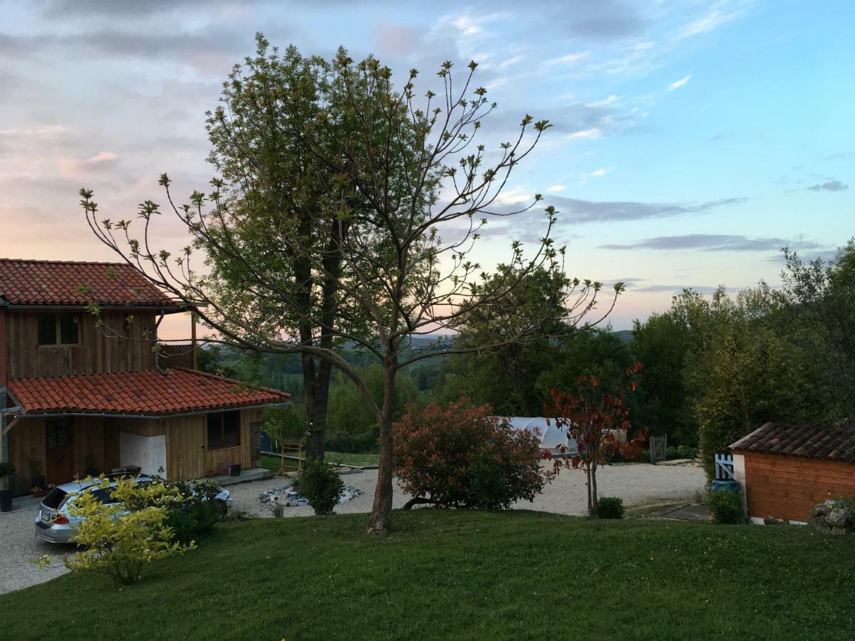 Gite Colombe Des Bois Estadens Экстерьер фото